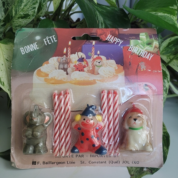 Vintage Birthday Candles with Animal and Clown Figurine Candles and Striped Red - Picture 3 of 5